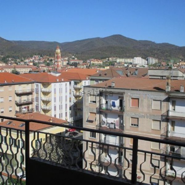 appartamento in vendita a Cairo Montenotte