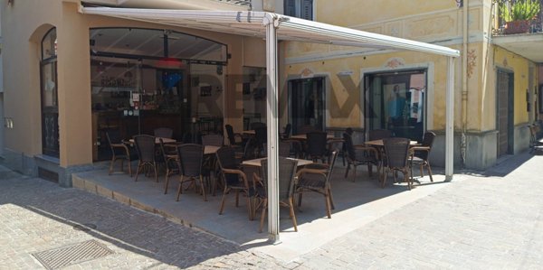 negozio in vendita a Cairo Montenotte