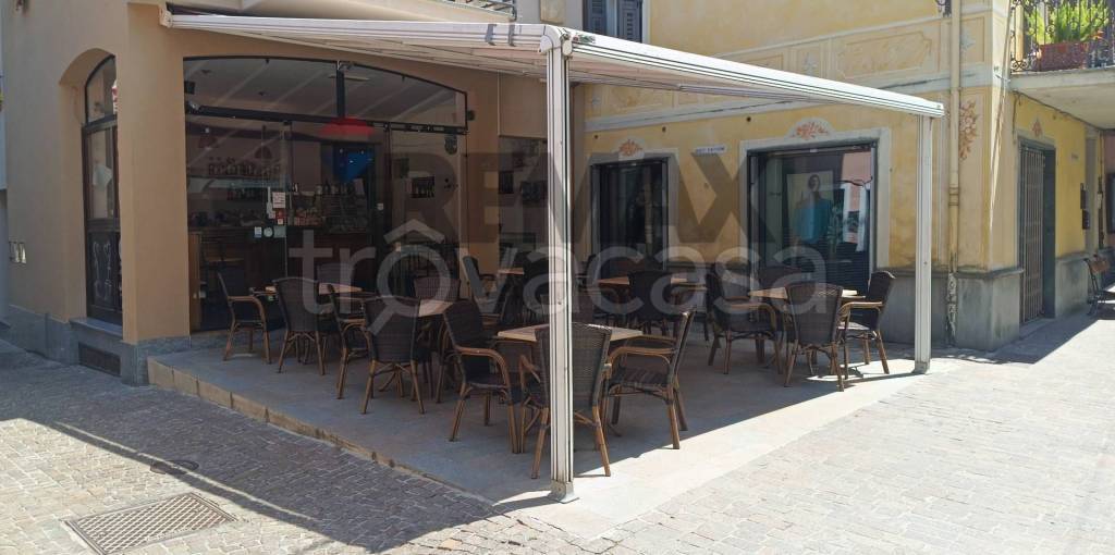 negozio in vendita a Cairo Montenotte