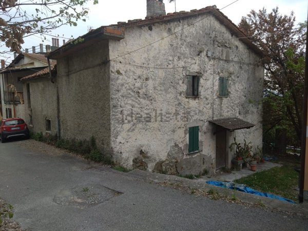 casale in vendita a Cairo Montenotte in zona Carretto