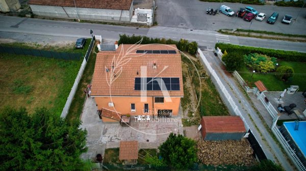 casa indipendente in vendita a Cairo Montenotte