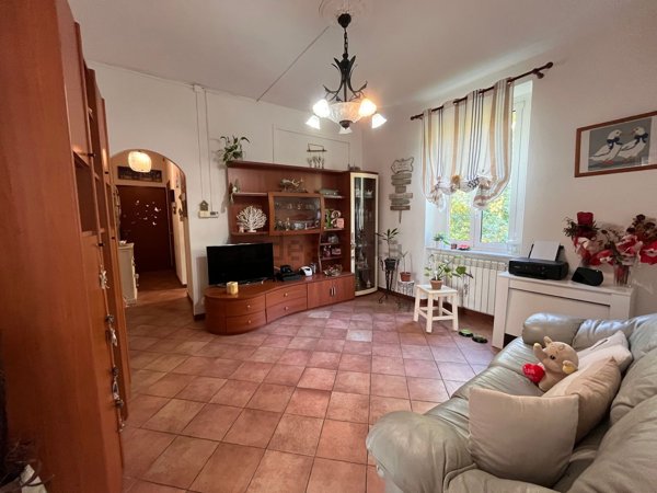 appartamento in vendita a Cairo Montenotte in zona Ferrania