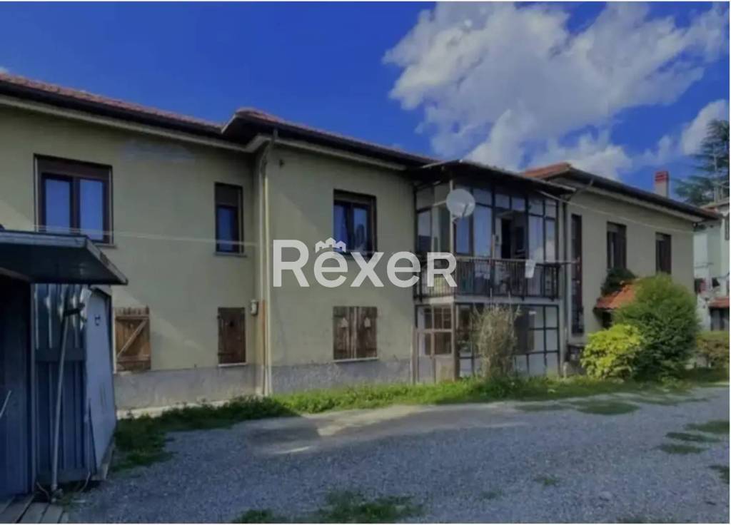casa indipendente in vendita a Cairo Montenotte