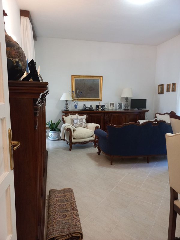 appartamento in vendita a Cairo Montenotte in zona Ferrania