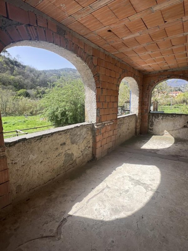 appartamento in vendita a Calice Ligure