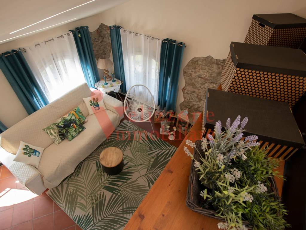 appartamento in vendita a Calice Ligure