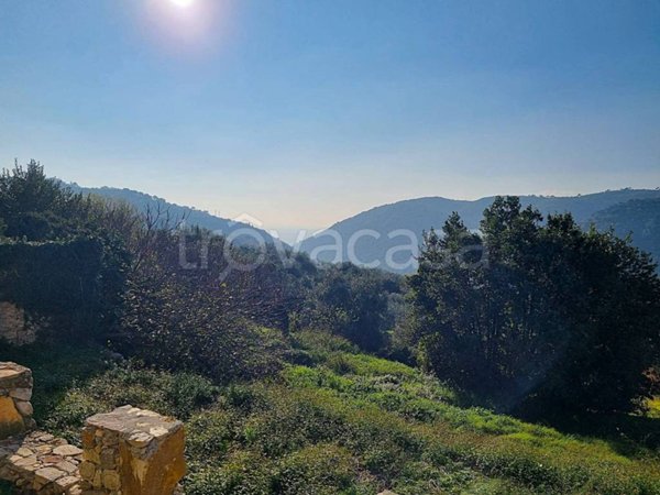 appartamento in vendita a Calice Ligure in zona Carbuta