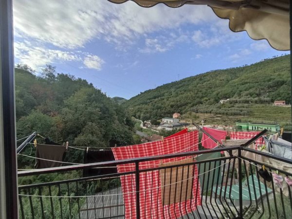 appartamento in vendita a Calice Ligure