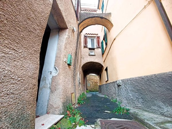 appartamento in vendita a Calice Ligure