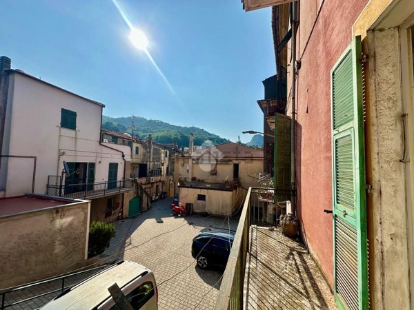 appartamento in vendita a Calice Ligure