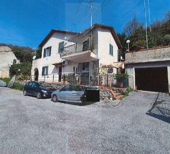 casa indipendente in vendita a Calice Ligure