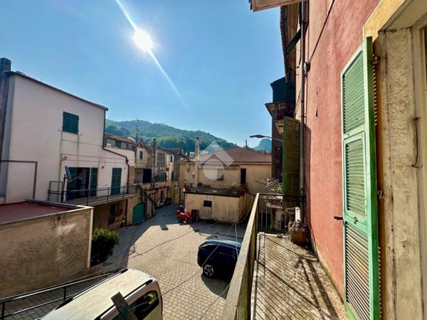 appartamento in vendita a Calice Ligure