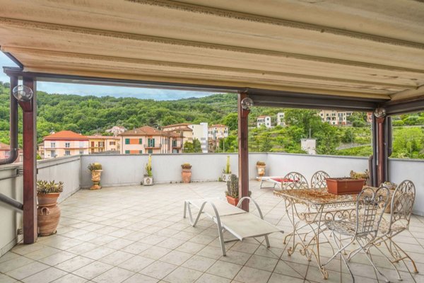 appartamento in vendita a Calice Ligure