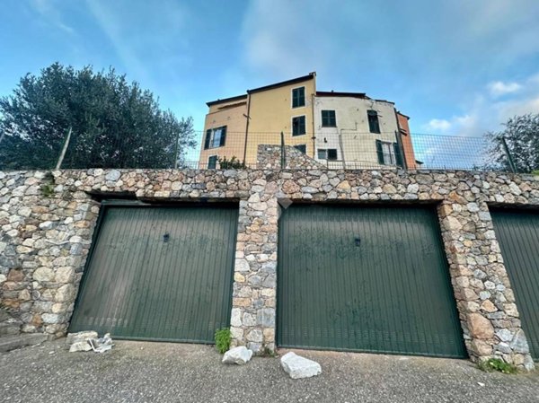 appartamento in vendita a Calice Ligure