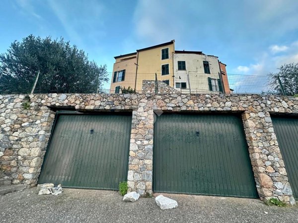 appartamento in vendita a Calice Ligure