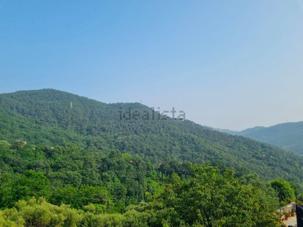 appartamento in vendita a Calice Ligure in zona Carbuta