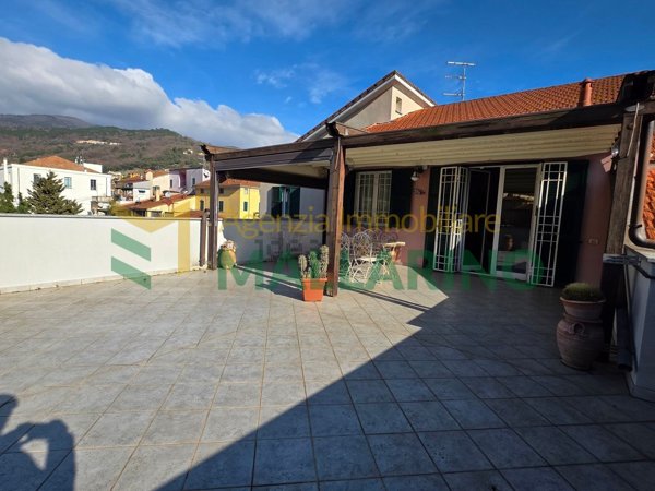 appartamento in vendita a Calice Ligure