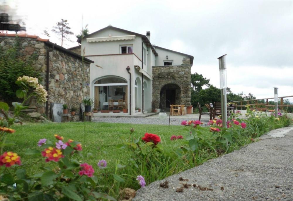 casa indipendente in vendita a Calice Ligure