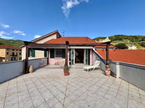 appartamento in vendita a Calice Ligure