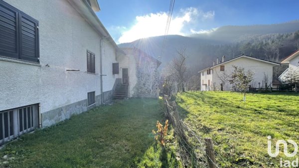 appartamento in vendita a Calizzano in zona Vetria