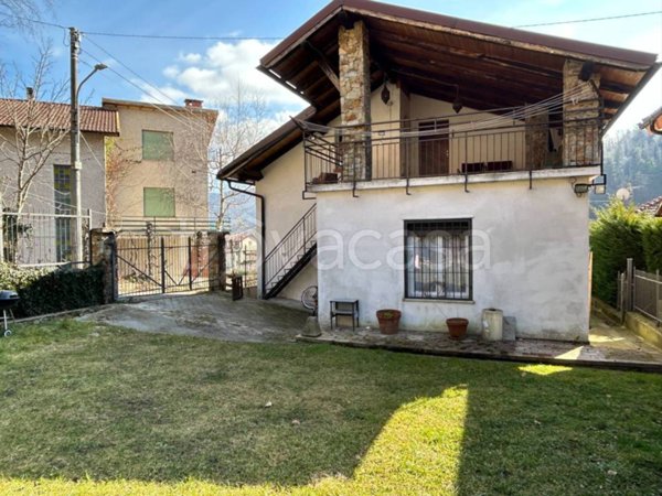 casa indipendente in vendita a Calizzano