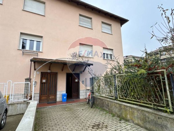 casa indipendente in vendita a Carcare