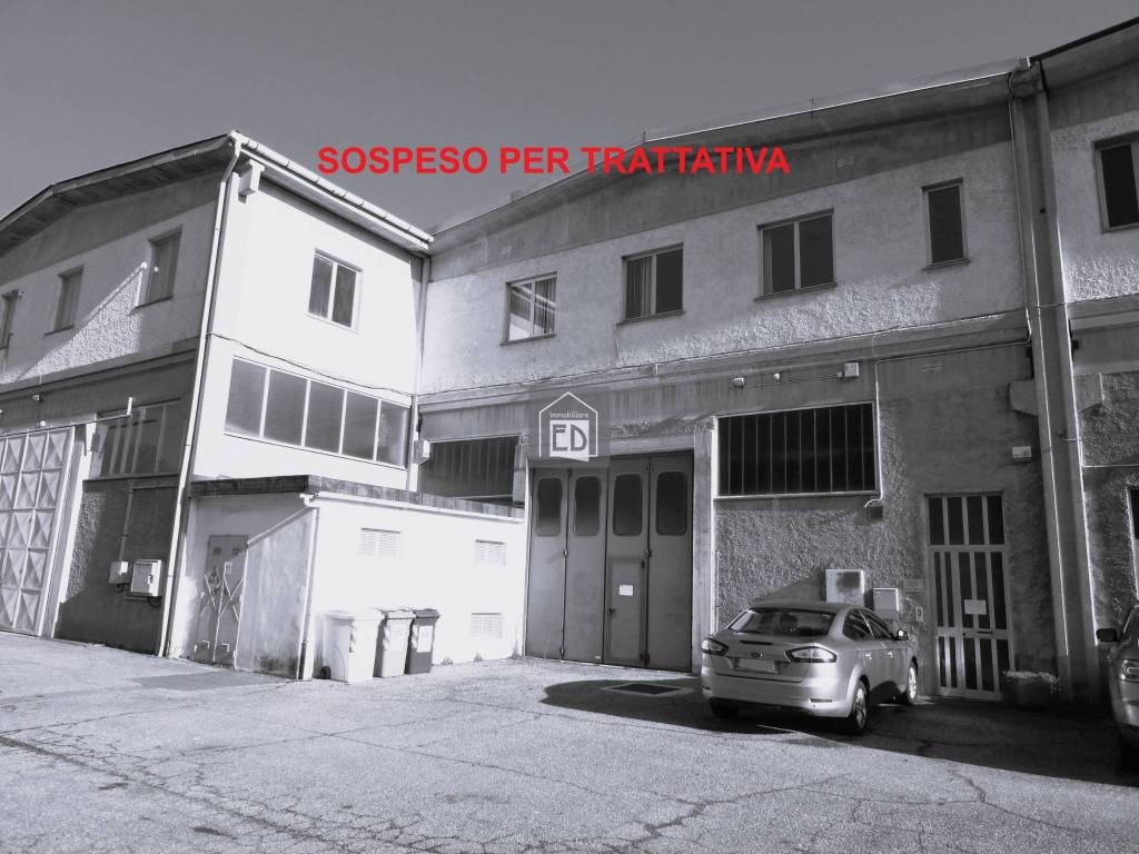 locale commerciale in vendita a Carcare