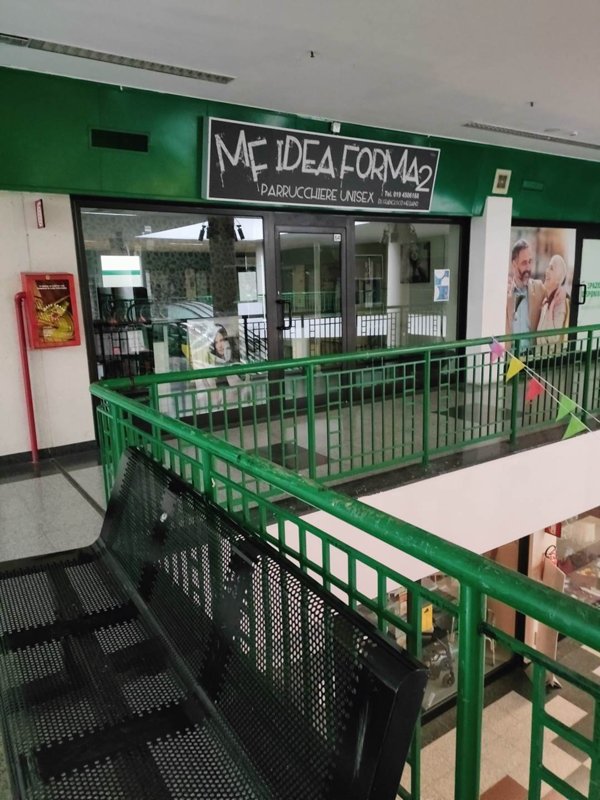 negozio in vendita a Carcare