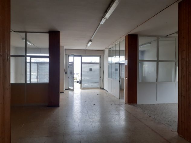 locale commerciale in vendita a Carcare