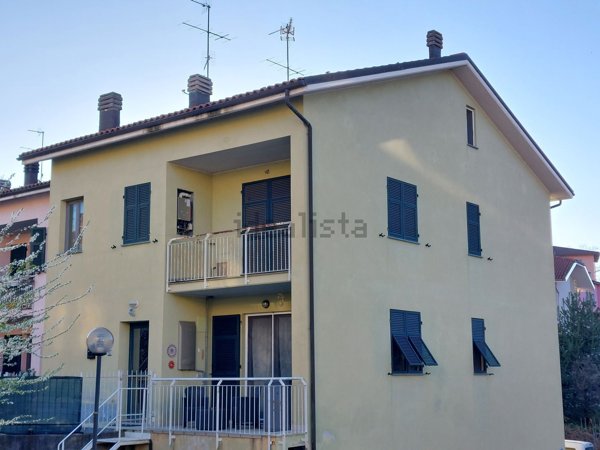 casa indipendente in vendita a Carcare