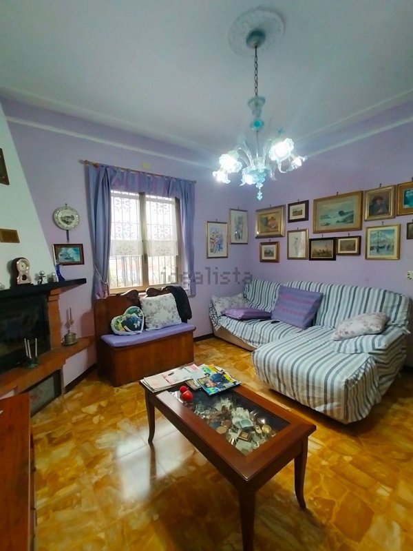 casa semindipendente in vendita a Carcare