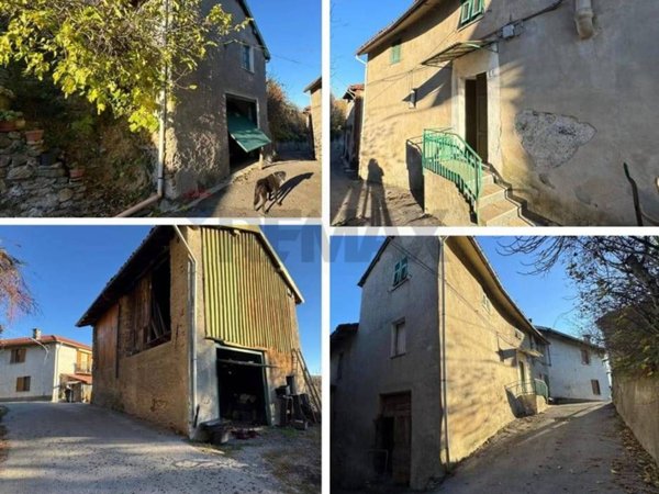 casale in vendita a Carcare