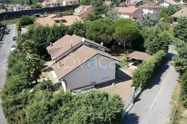 casa indipendente in vendita a Carcare