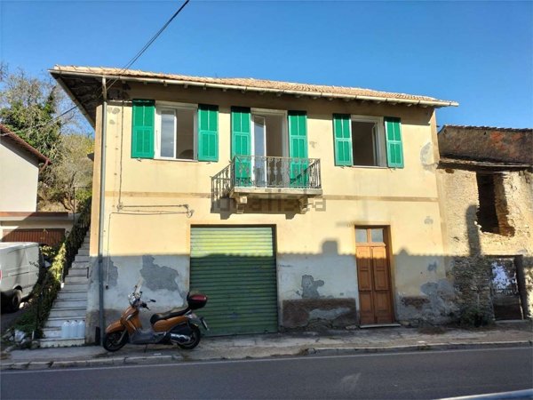 quadrivano in vendita a Casanova Lerrone