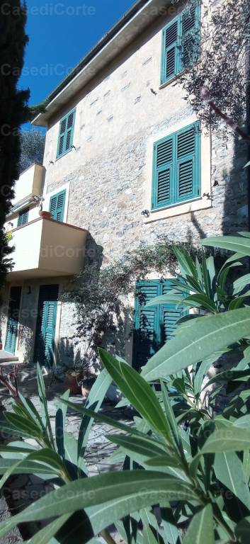 casa indipendente in vendita a Casanova Lerrone
