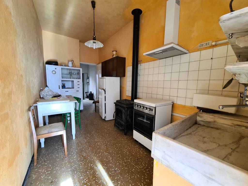 casa indipendente in vendita a Casanova Lerrone