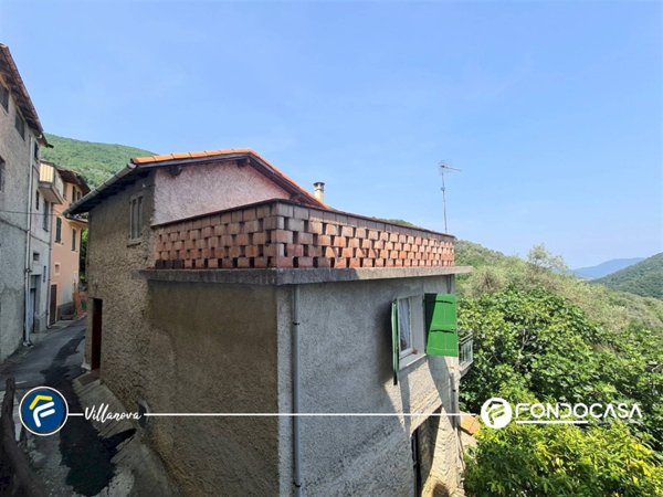 casa indipendente in vendita a Casanova Lerrone