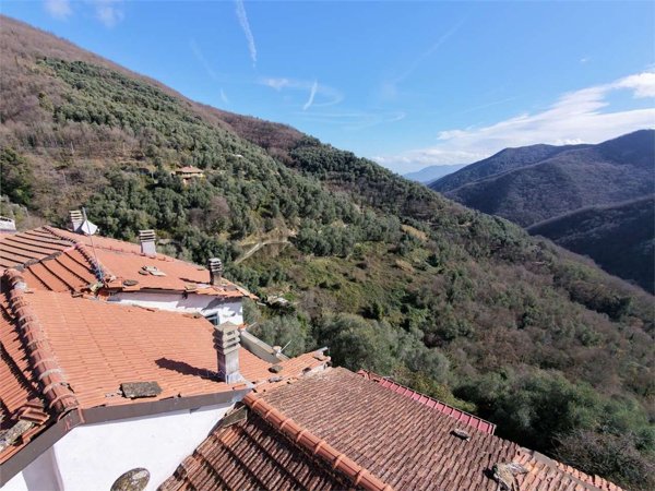 casa semindipendente in vendita a Casanova Lerrone in zona Vellego