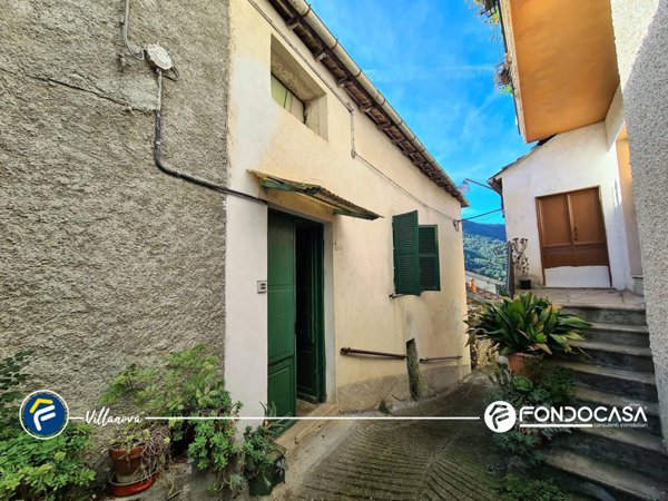 casa semindipendente in vendita a Casanova Lerrone