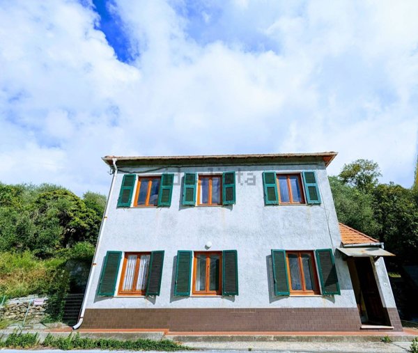 appartamento in vendita a Casanova Lerrone