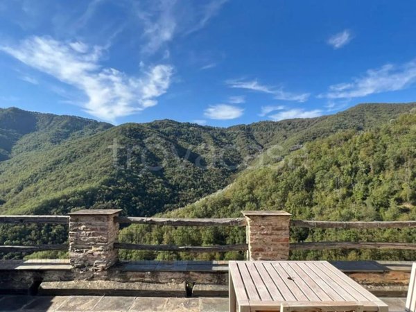 casa indipendente in vendita a Casanova Lerrone