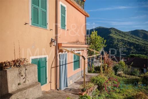 casa semindipendente in vendita a Casanova Lerrone