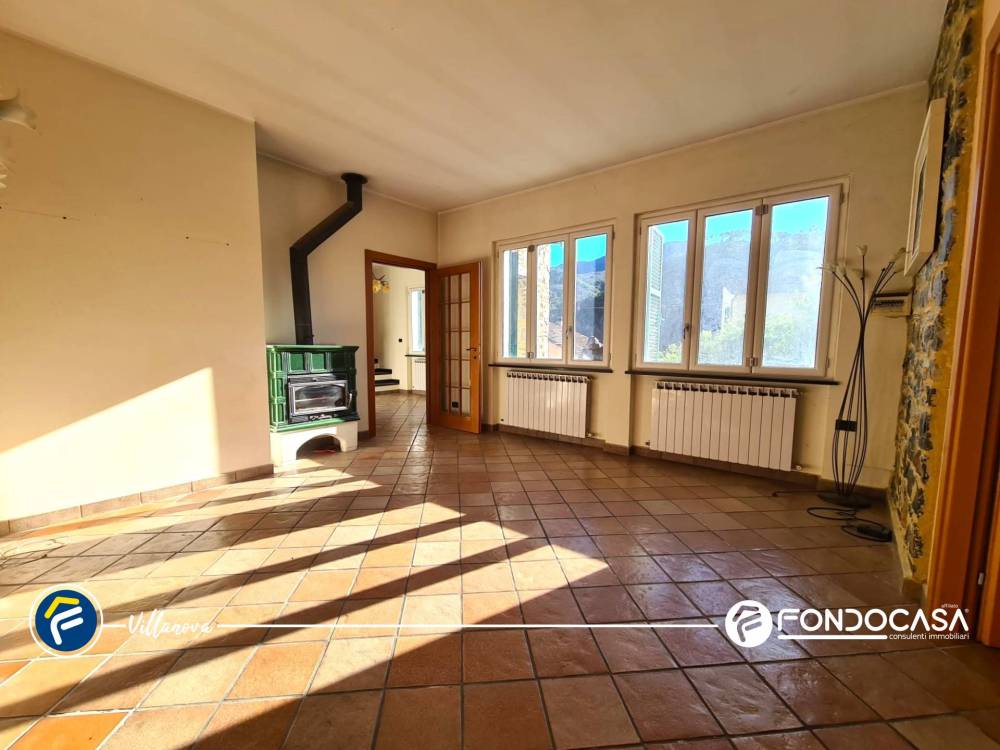 casa indipendente in vendita a Casanova Lerrone