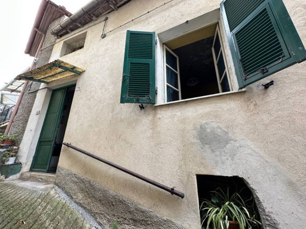 casa indipendente in vendita a Casanova Lerrone