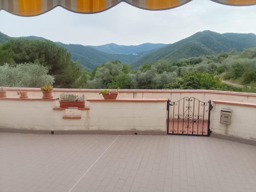 casa indipendente in vendita a Casanova Lerrone