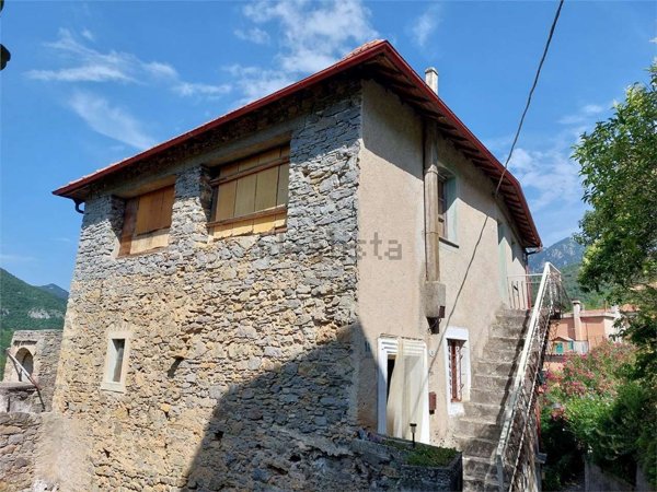 appartamento in vendita a Castelbianco
