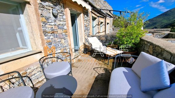 appartamento in vendita a Castelbianco in zona Colletta
