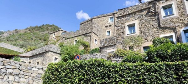 appartamento in vendita a Castelbianco in zona Colletta