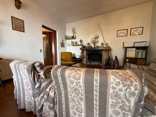 appartamento in vendita a Castelvecchio di Rocca Barbena