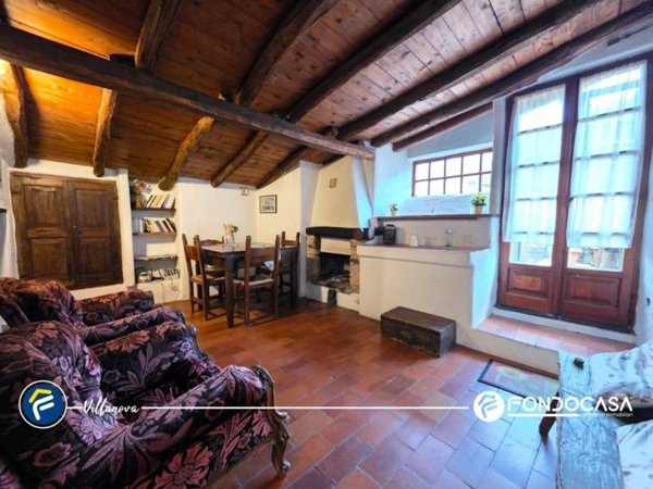 appartamento in vendita a Castelvecchio di Rocca Barbena